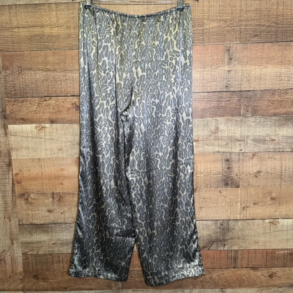 Vintage Y2K Wide Leg Satin Feel Leopard Print Lounge Pants Victoria's Secret M - Picture 2 of 7